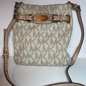 Michael Kors beige crossbody purse